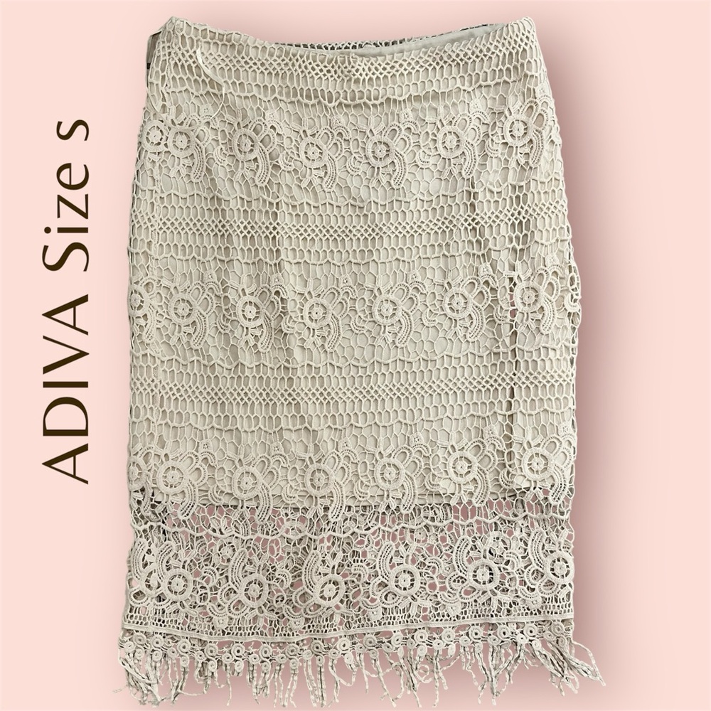 Adiva Gray Embellished Pencil Midi Skirt